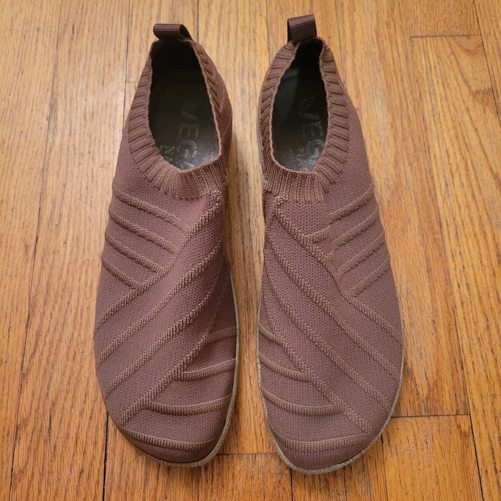 Naot 40 Sneakers‎ Knit Vegan Slip On Textured OKAHU Mauve 9 9.5 Comfort Flat